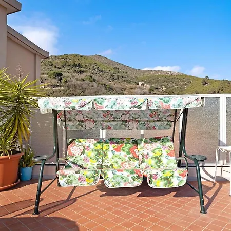 Attico Cielo E Mare Apartment Spotorno